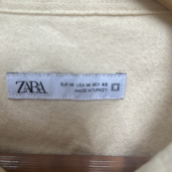 Zara Soft Dress Shirt - Picture 2 of 3